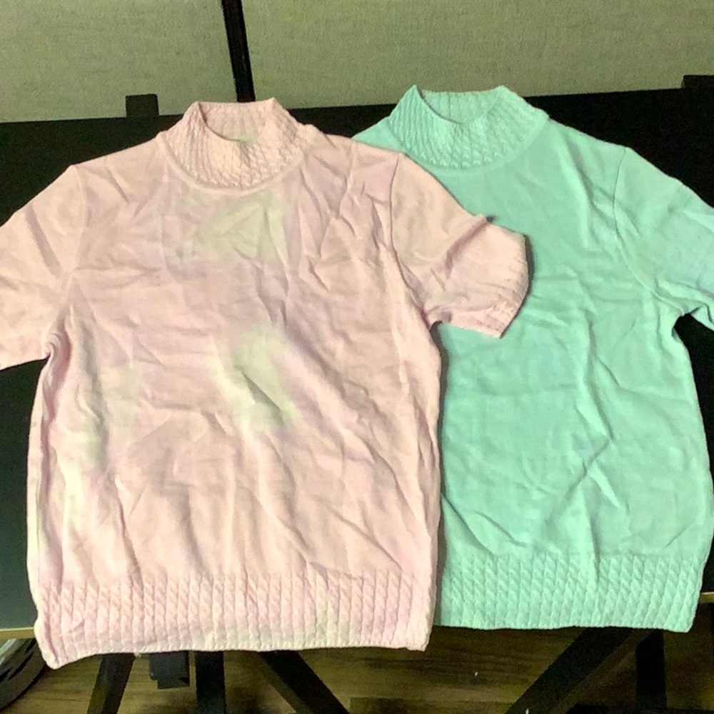 Set of 2 Arancrafts wool acrylic sweaters